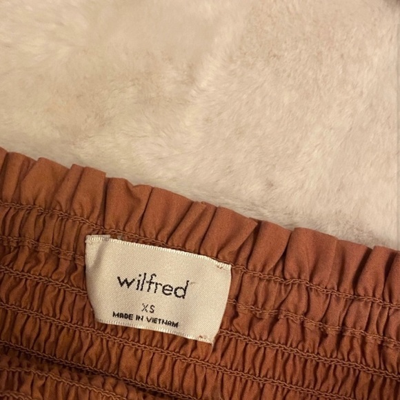 Aritzia Wilfred Dress - Picture 3 of 3